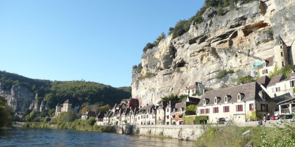 Ophorus Blog - Dordogne Travel Guide: Villages, Prehistory & Timeless France (2026)