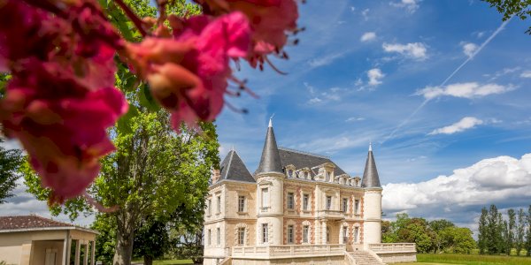 Ophorus Blog - Le Verdon Cruise Port: What “Bordeaux Shore Excursions” Really Mean