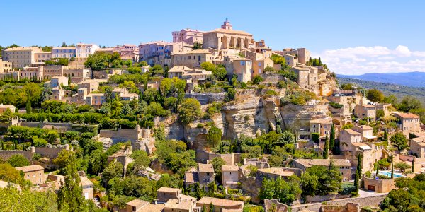 Ophorus Blog - A Picturesque Gem: Gordes village