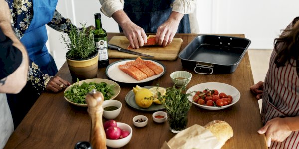 Ophorus Blog - A Guide to French Cuisine: From Croissants to Coq au Vin