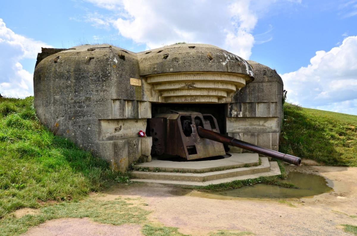 Normandy D-Day Landing Beaches - Longues sur Mer Battery