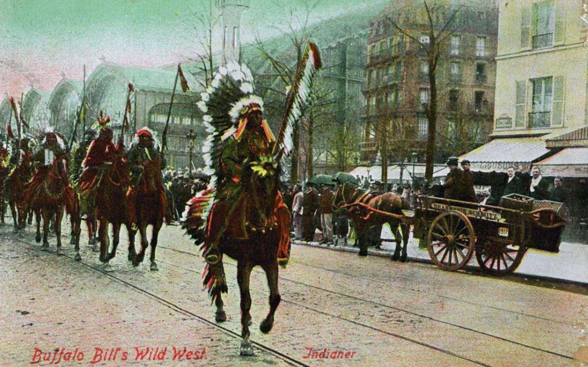 Buffalo Bill at Eiffel Tower