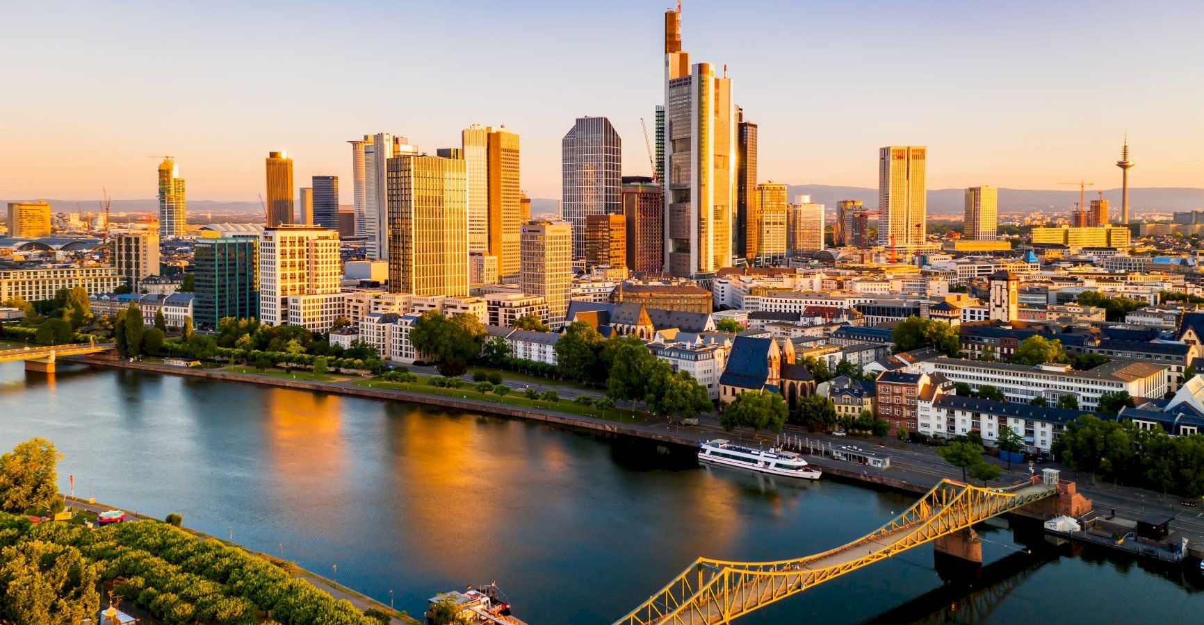 Ophorus Tours - Frankfurt (Germany)