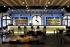 Ophorus Tours - MEUKOW COGNAC WINERY - VISIT, TASTING & LUNCH