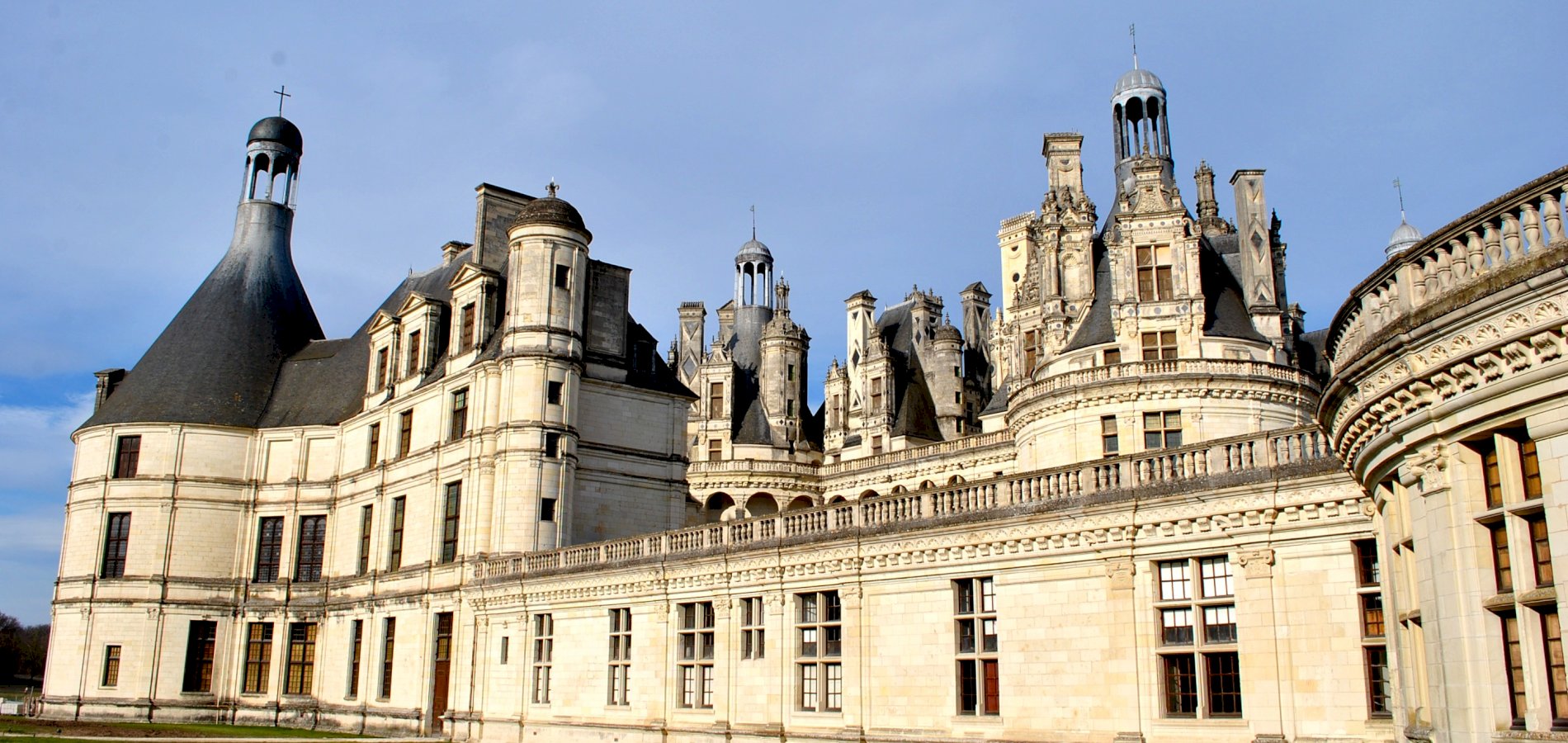 Ophorus Tours - Experience the Loire Valley Your Way: Private 4-Day Package with Tailored Experiences