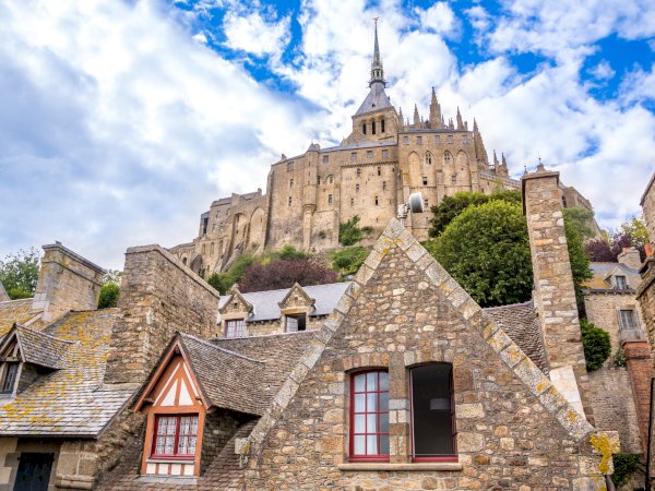Ophorus Tours - Bayeux Private Transfer to Mont Saint Michel