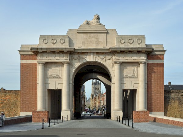Ophorus Tours - Ypres & Beyond: Private WW1 Remembrance Tour from Lille