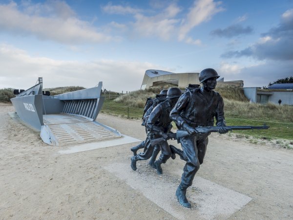 Ophorus Tours - Normandy WWII Museums: Full-Day Guided Tour from Bayeux
