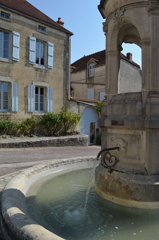 Ophorus Tours - Burgundy Villages of Auxois: A Day of History and Culture