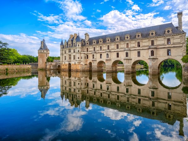 Ophorus Tours - 4-Day Small Group Tours Loire Valley Package - 3* Hotel