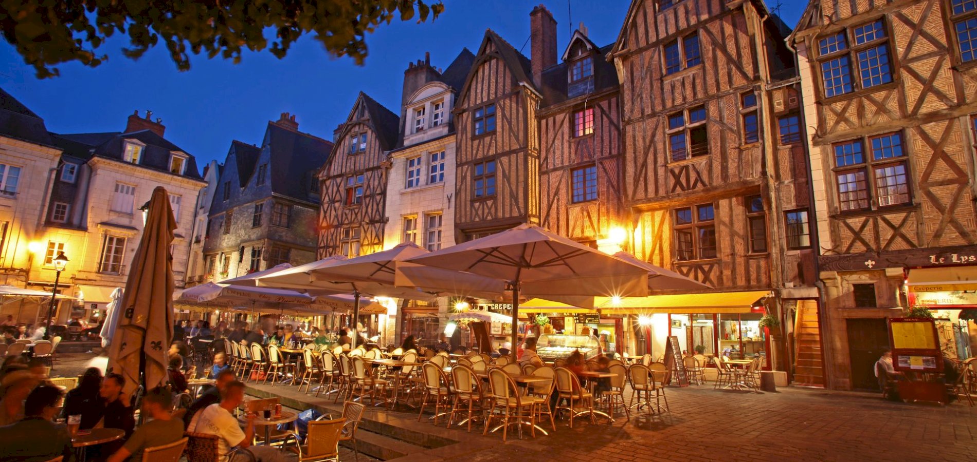 Ophorus Tours - 4-Day Small Group Tours Loire Valley Package - 3* Hotel