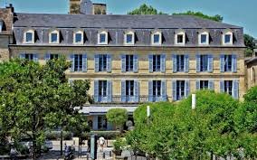 Ophorus Tours - Hotel De Sèze (Bordeaux) - Hotel Plaza Madeleine (Sarlat) - or similar