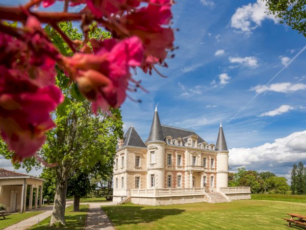 Ophorus Tours - 4-Day Private Bordeaux Wine Tour Packages - 4* Hotel