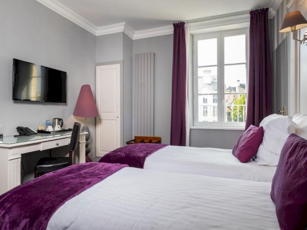 Ophorus Tours - Grand Hôtel du Luxembourg (or similar)