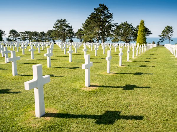 Ophorus Tours - From Bayeux to Omaha & Utah Beaches D-DAY Sights private tour for 2