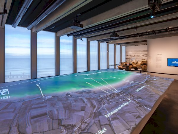 Ophorus Tours - D-Day Decoded: Museums & Mulberry Harbors Private Tour from Bayeux