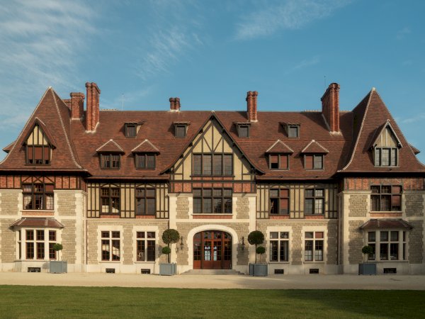 Ophorus Tours - Exclusive Cognac & Gastronomy Experience at Château de Chanteloup by Martell