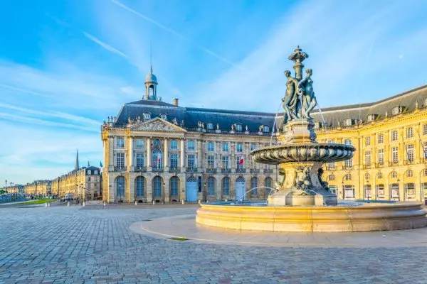 7-Day Private Bordeaux to San Sebastian Package - 4* Hotel