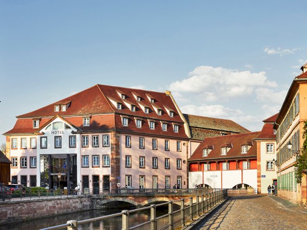 Ophorus Tours - Hotel Régent Petite France (Strasbourg) / Grand hotel de La Cloche MGallery (Dijon) - or similar