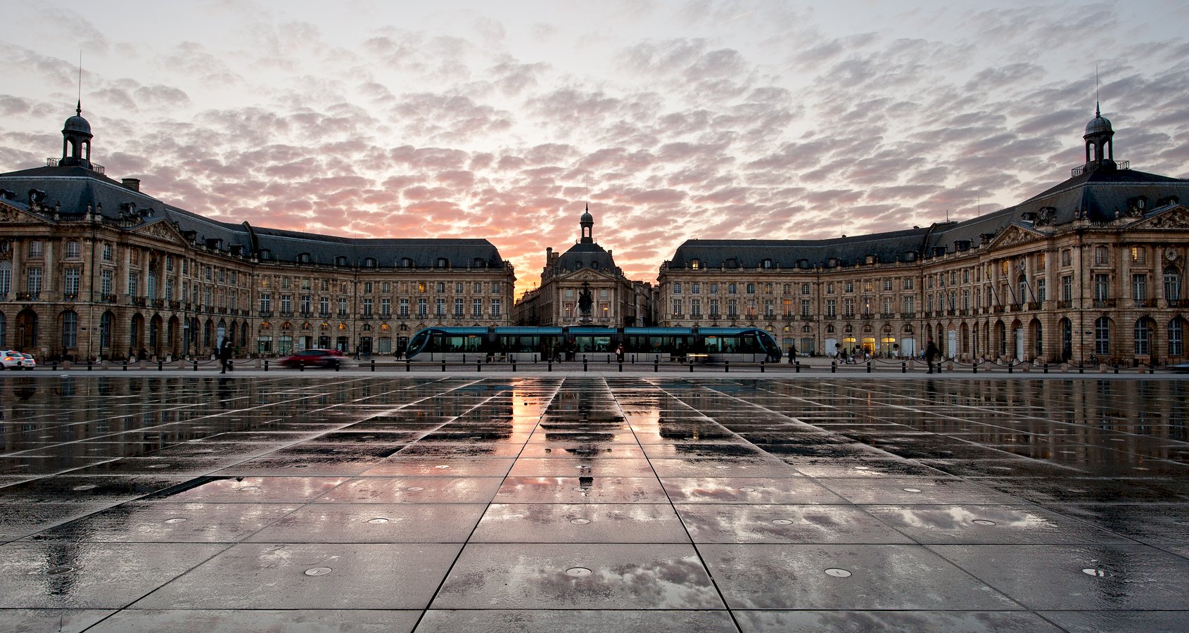 Ophorus Tours - 8-Day Private Bordeaux & Dordogne Package - 4* Hotel