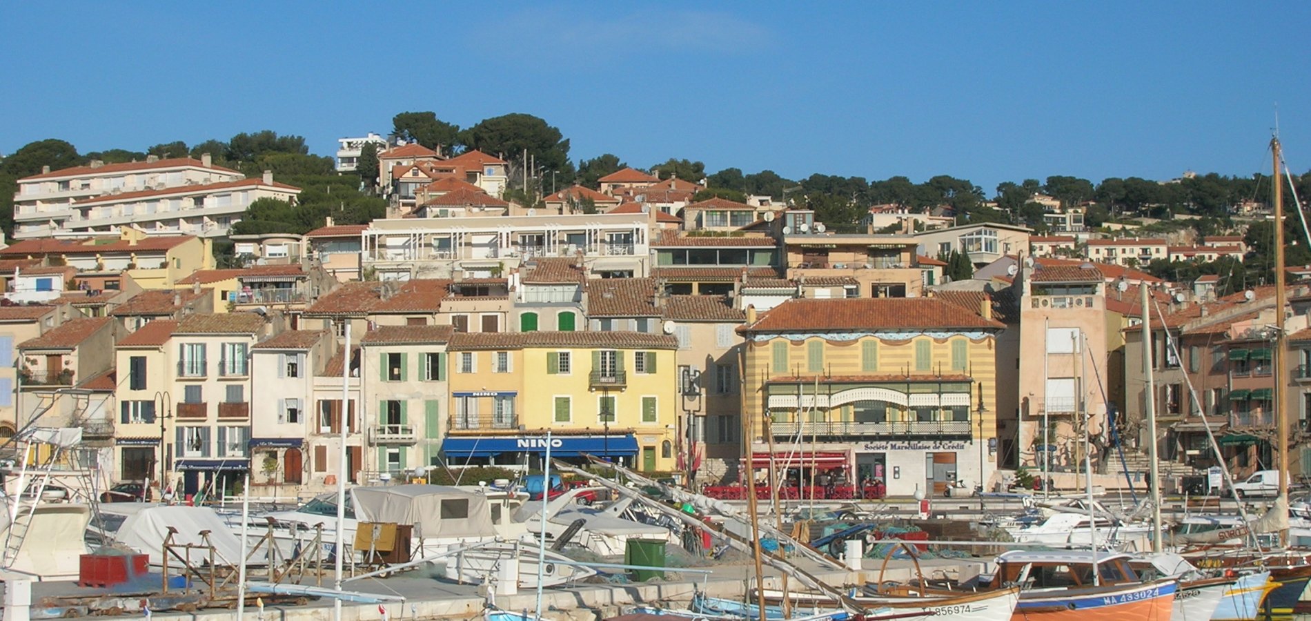 Ophorus Tours - Cassis Village Tour, Calanques Boat Ride & Cosquer Cave visit