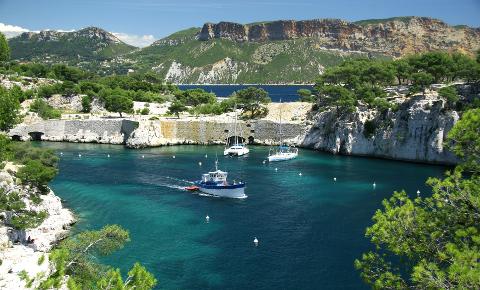 Ophorus Tours - Cassis Village Tour, Calanques Boat Ride & Cosquer Cave visit