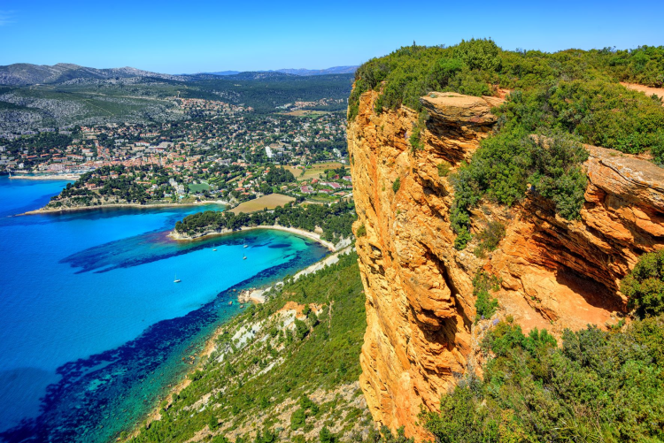 Ophorus Tours - Cassis Village & Wines, Calanques Boat Trip from Aix Private