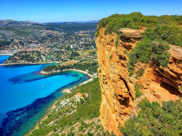 Ophorus Tours - Cassis Village Tour, Calanques Boat Ride & Provence Wines Private Tour
