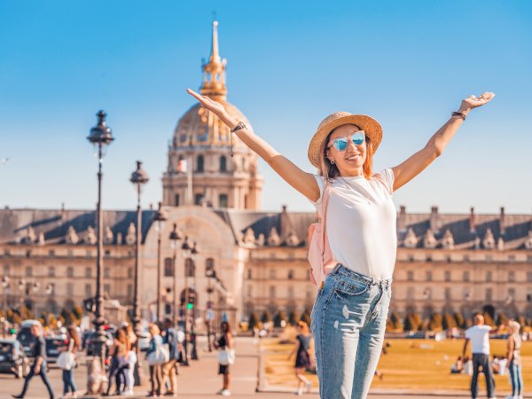 Ophorus Tours - City of Lights: Private half-day Panoramic Tour of Romantic Paris