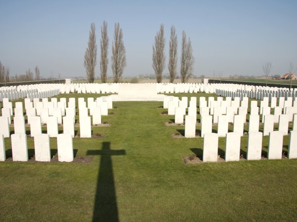 Ophorus Tours - Explore Ypres & Flanders Your Way: Private WW1 Tour from Arras