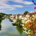 Coulon – Traditional Canal Village