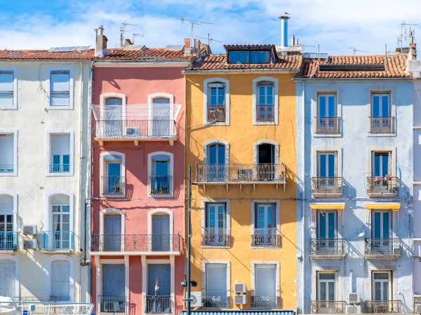 Ophorus Tours - From Sète Port Walking Tour, Oyster tasting & Languedoc wines private