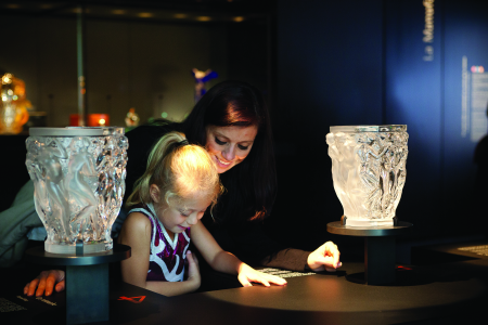 Ophorus Tours - Luxury Lovers: Lalique & Saint-Louis Crystal Tour from Strasbourg