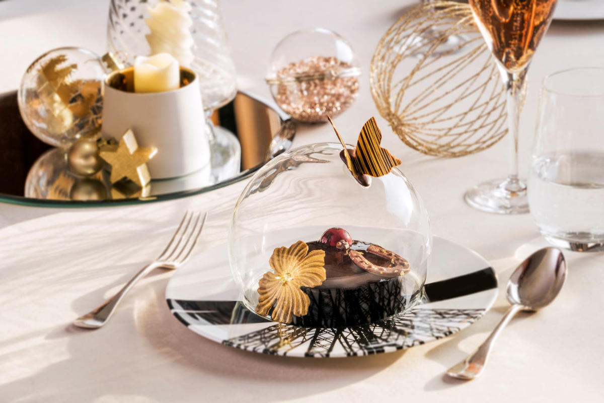 Ophorus Tours - Luxury Seine River Cruise & Fine Dining in Paris France 