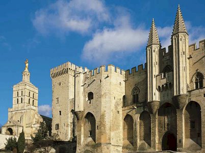 Ophorus Tours - Medieval Marvels & Chateauneuf du Pape Wines: Private Marseille Shore Trip