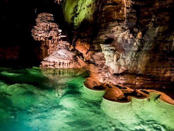 Ophorus Tours - Padirac Chasm & Rocamadour Village: A Spellbinding Discovery