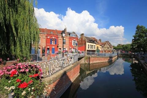 Ophorus Tours - Paris Private Sightseeing Transfer to Lille 