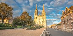 Ophorus Tours - Paris Private Sightseeing Transfer to Loire Valley 