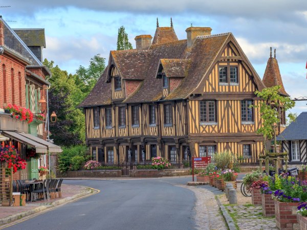 Ophorus Tours - Pays d'Auge Delights: Honfleur, Beuvron & Calvados Tasting from Caen