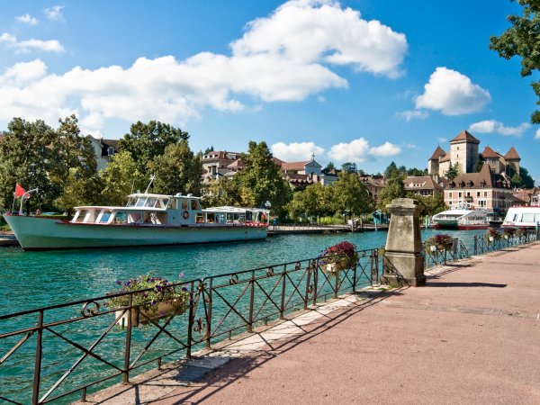 Ophorus Tours - Private Walking Tour Annecy: Explore the Hidden Gems
