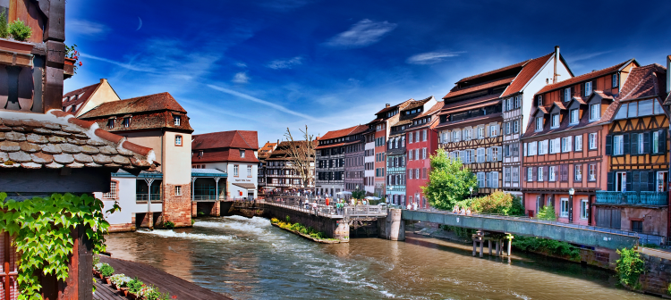 Ophorus Tours - Strasbourg Private Walking Tour: Petite France & Vauban Dam