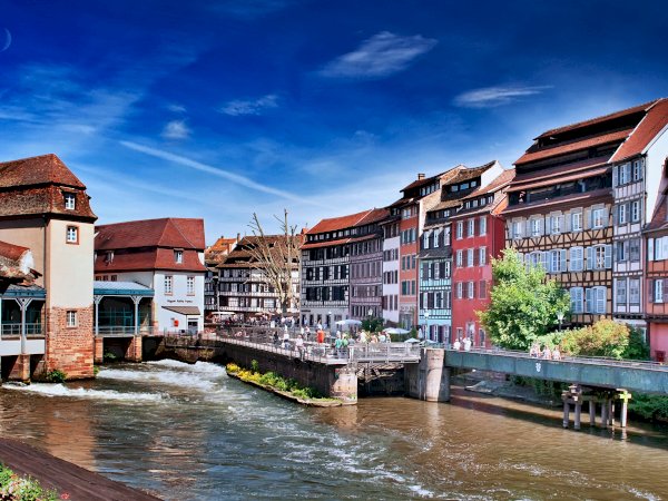 Ophorus Tours - Ultimate Strasbourg Walking Tour: Petite France, Vauban Dam & Cathedral