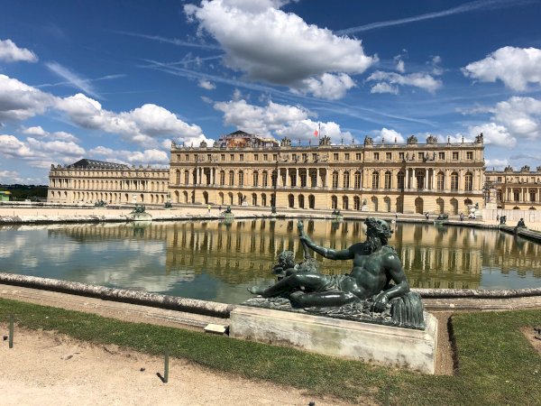 Ophorus Tours - Versailles in Half a Day: Private Timed Entrance Tour of Palace & Gardens