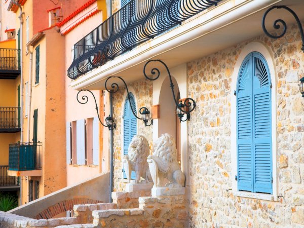 Ophorus Tours - From Villefranche sur Mer Cruise Port: Visit Antibes & Juan Les Pins private