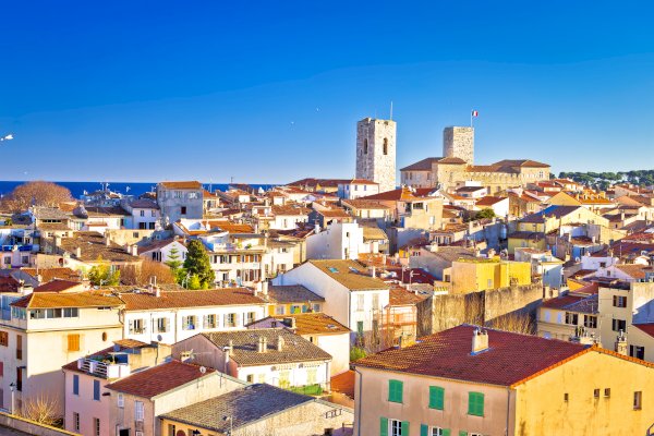 Ophorus Tours - From Villefranche sur Mer Cruise Port: Visit Antibes & Juan Les Pins private