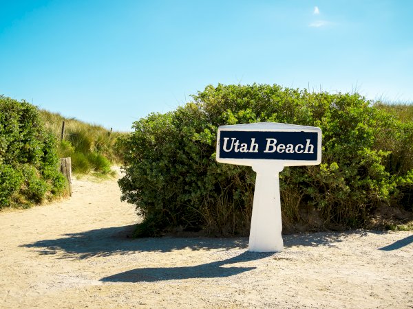 Ophorus Tours - 10-Day Private Paris, Normandy & Loire Valley Package - 4* Hotel