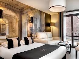 Ophorus Tours - Hotel des Ducs (or similar)