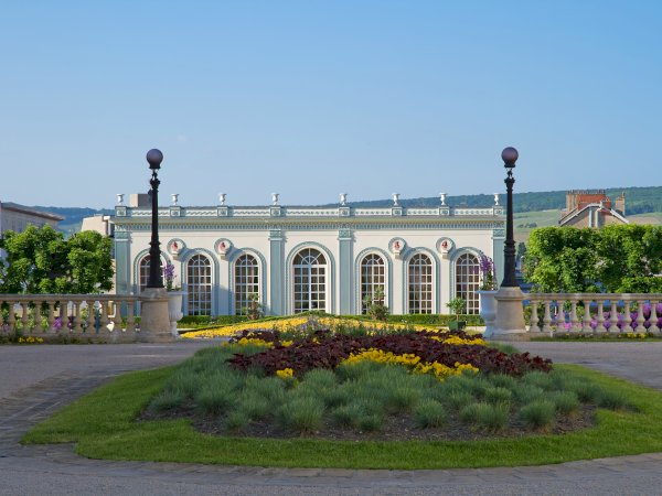 Ophorus Tours - 4-Day Private Champagne Package - Reims - 5* Hotel