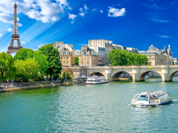 Ophorus Tours - 4-Day Private Paris Package - 3* Hotel