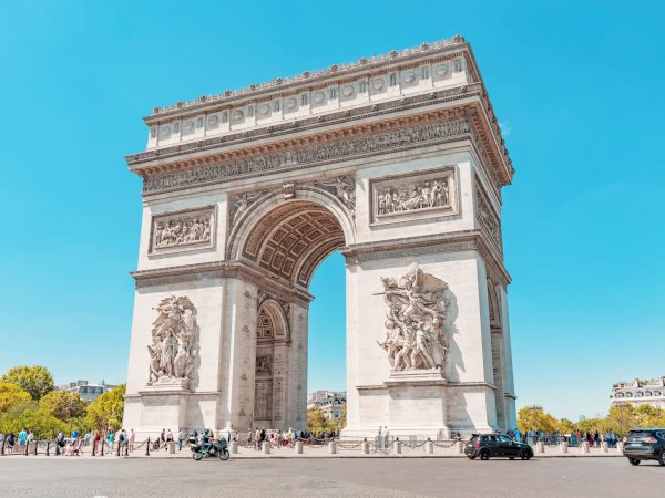 Ophorus Tours - 4-Day Private Paris Package - 4* Hotel